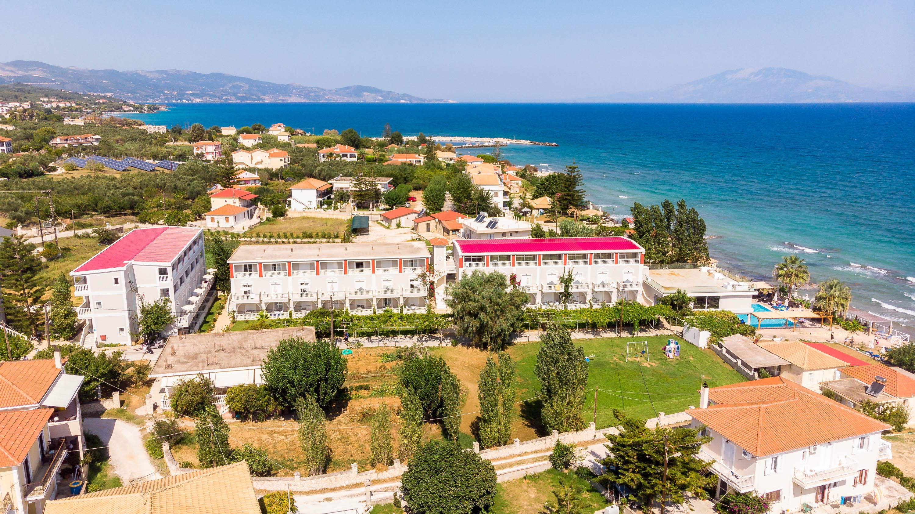 Belussi Beach Hotel & Suites Psarou  Exterior photo